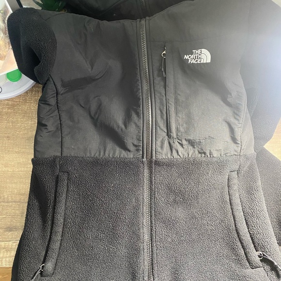 The North Face - womens jacket - Picture 3 of 7